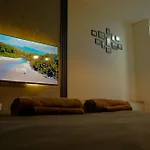 Southern Retreat * بودغوريتْسا